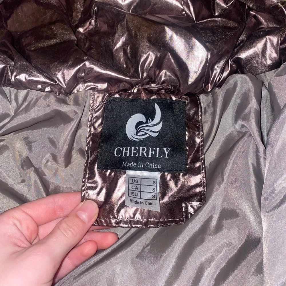 ski jacket worn 1 time, in very good condition! lowest price i will go is $30 - Picture 2 of 3